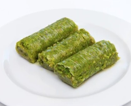 Geleneksel Tariflerle 500 Gr Fıstık Sarma Adana pasta